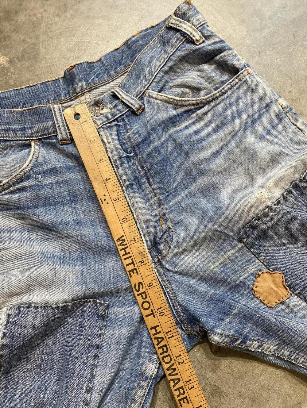 W31 Vintage 70s Levis custom patched hippie bellbottoms - Picture 12 of 14